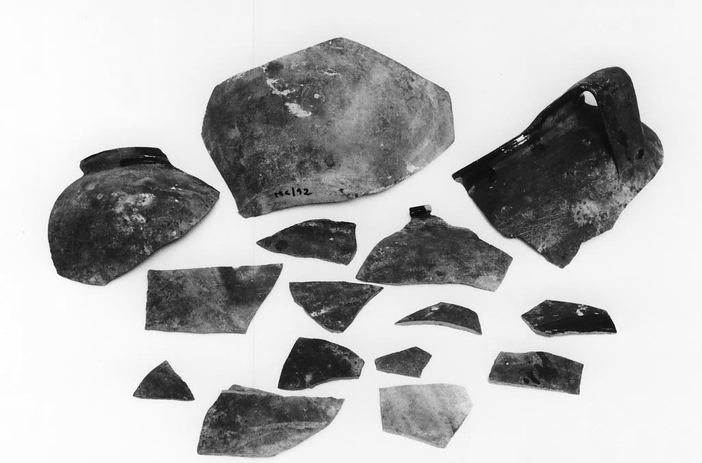 olla, frammento - manifattura marchigiana (sec. XVII)