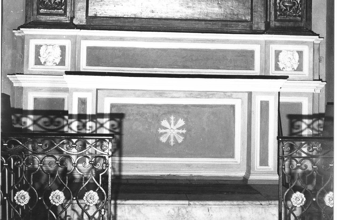 altare - bottega marchigiana (sec. XIX)