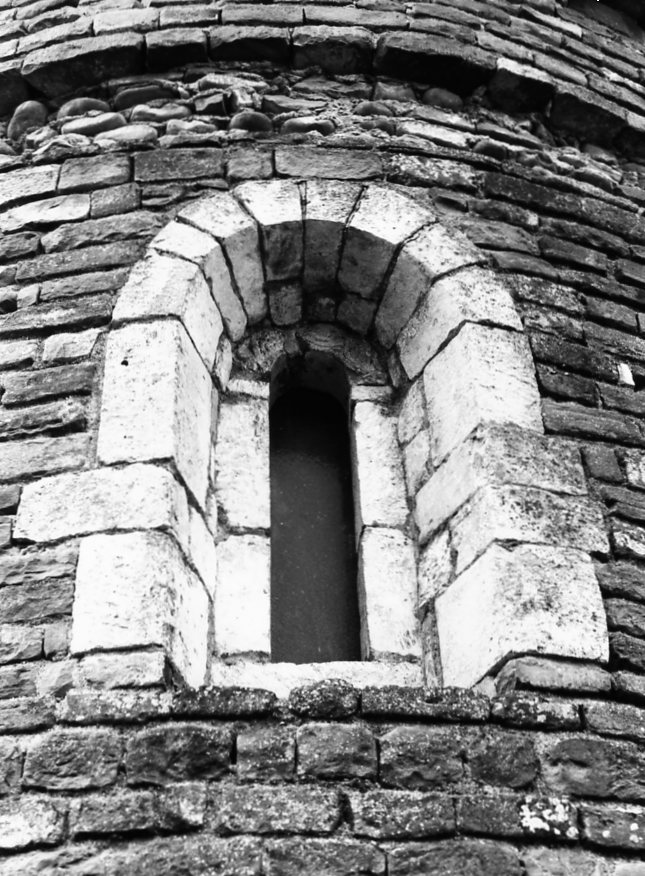 mostra di finestra - bottega marchigiana (secc. XI/ XII)