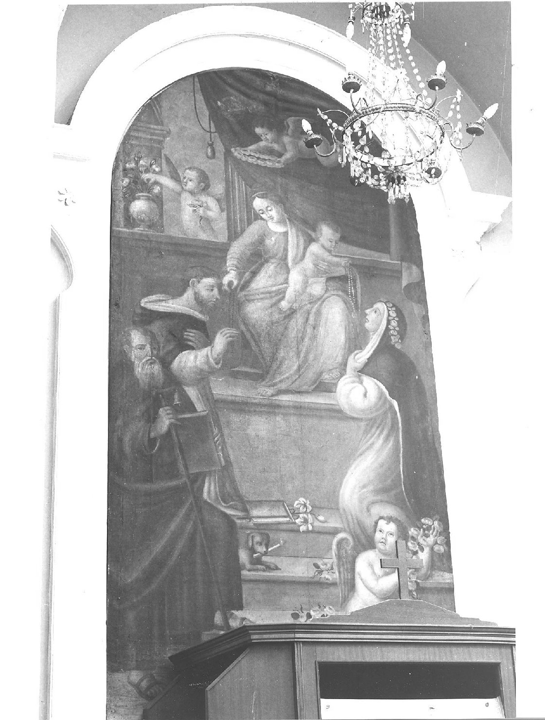 Madonna del Rosario con San Domenico, Santa Caterina da Siena e Santi domenicani (dipinto) - ambito marchigiano (sec. XVII)