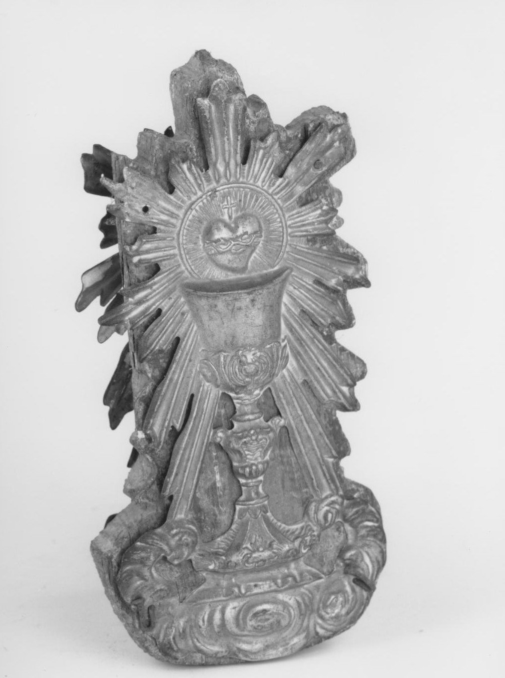 emblema di confraternita, frammento - bottega sarda (seconda metà sec. XVIII)