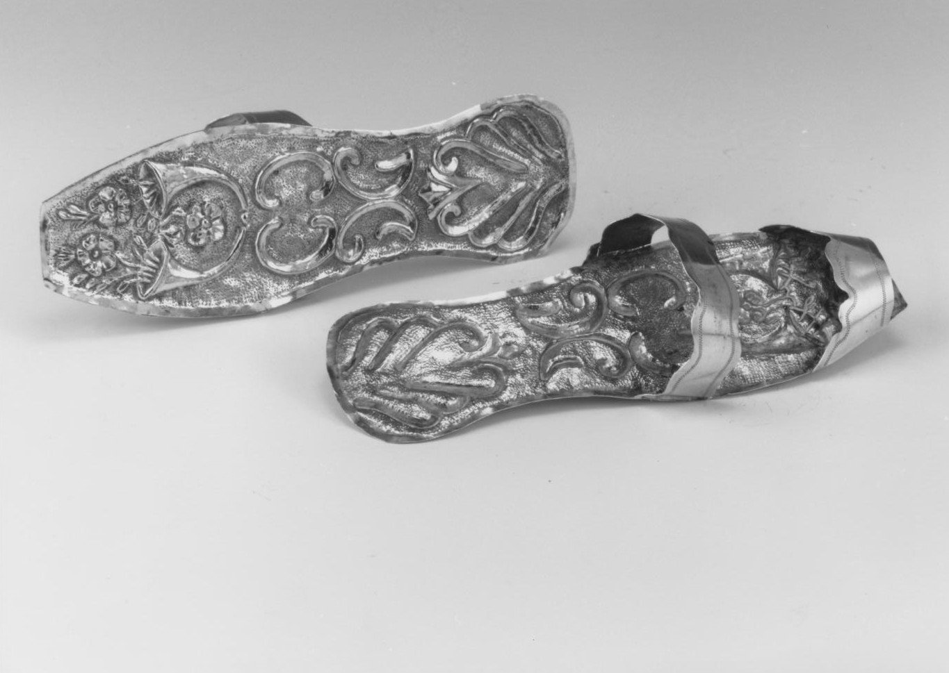sandali della "Dormitio Virginis (sandalo di statua) - bottega Italia centro-meridionale (prima metà sec. XIX)