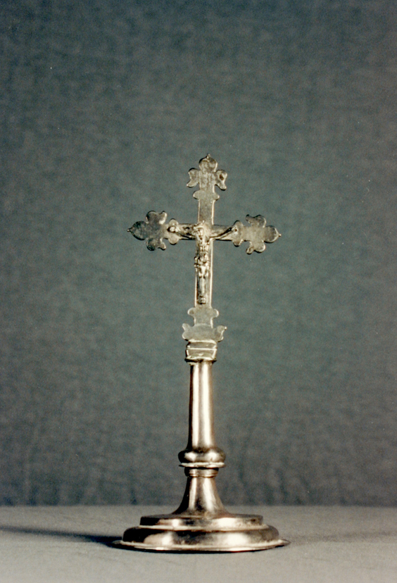 Croce degli sposi, Cristo crocifisso (croce) - bottega sarda (secc. XVI/ XVII)