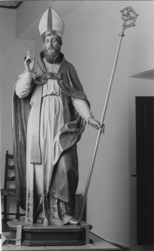 S Amatore vescovo, Santo vescovo (statua) - bottega sarda (prima metà sec. XIX)