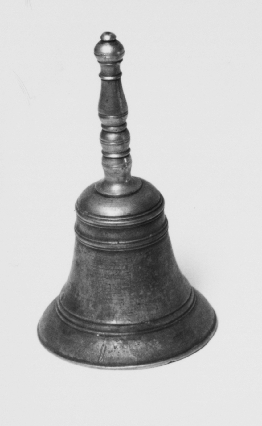 campanello d'altare - bottega sarda (metà sec. XVIII)