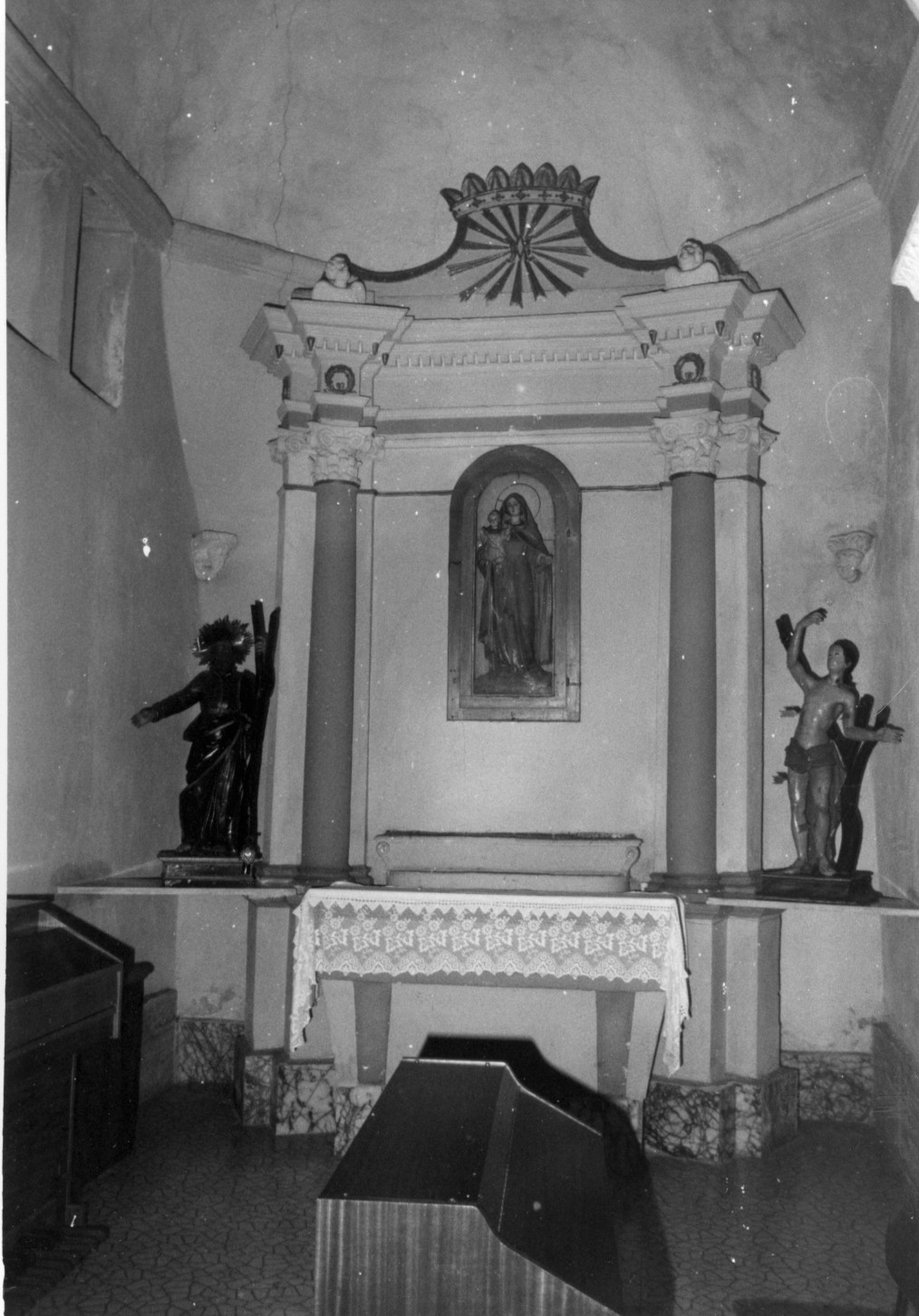 altare - ambito italiano (prima metà sec. XX)