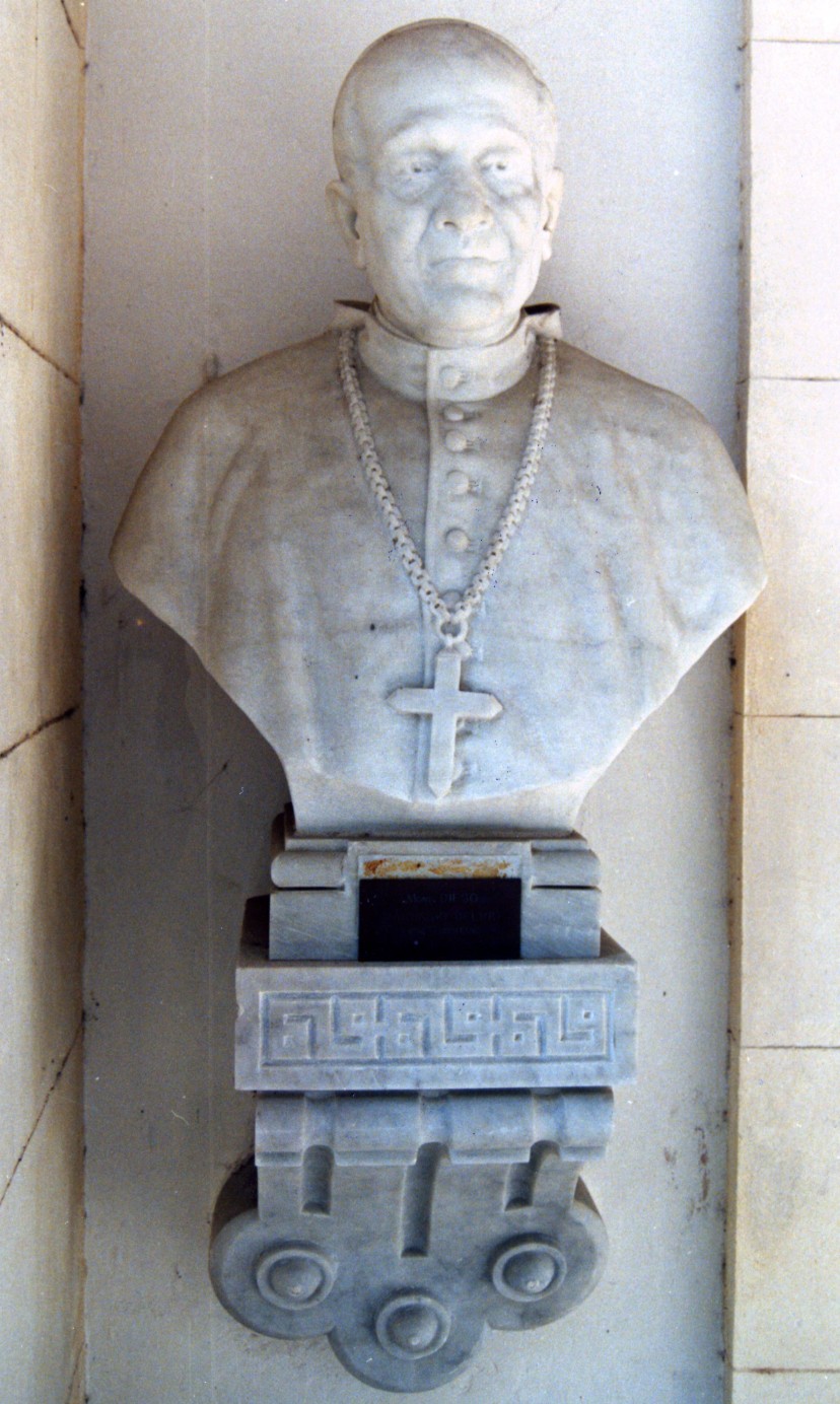 Arcivescovo Diego Marongio Delrio (scultura) - ambito sardo (inizio sec. XX)