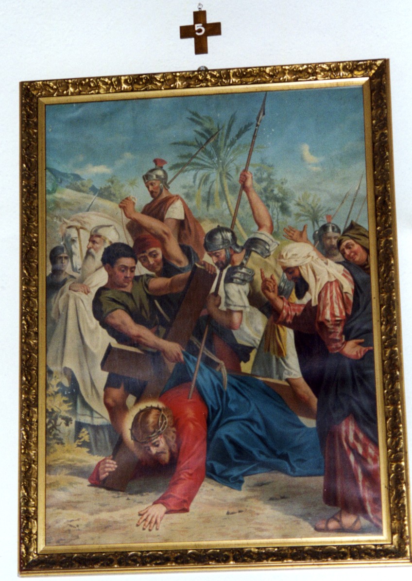 stazione V: Gesù aiutato da Simone il Cireneo a portare la croce (Via Crucis, ciclo) - ambito sardo (prima metà sec. XX)