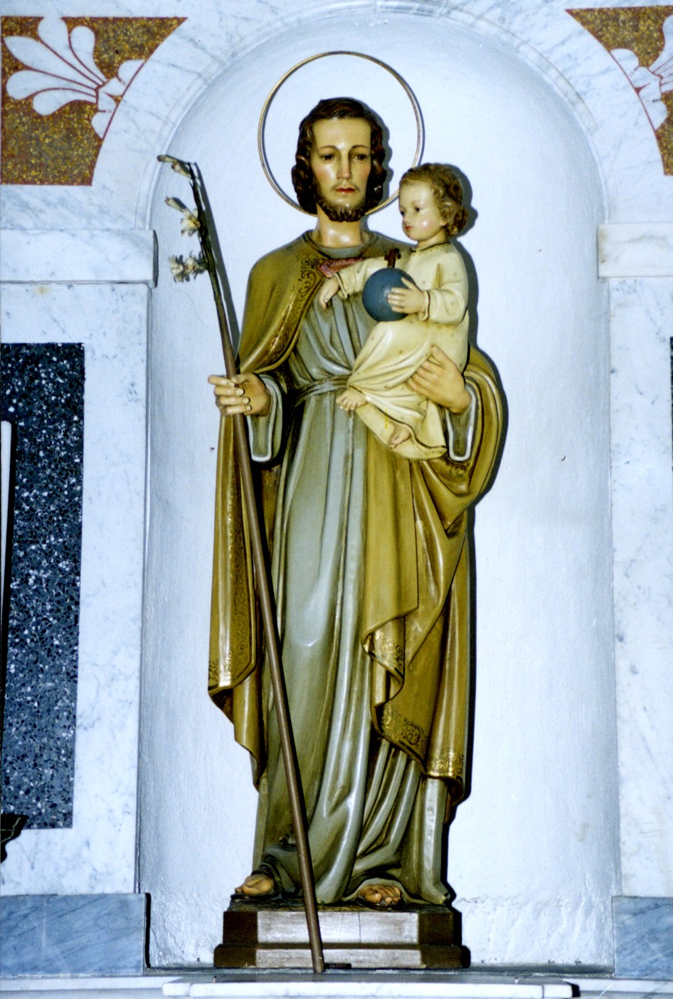 San Giuseppe e Gesù Bambino (scultura) - bottega veneta (prima metà sec. XX)
