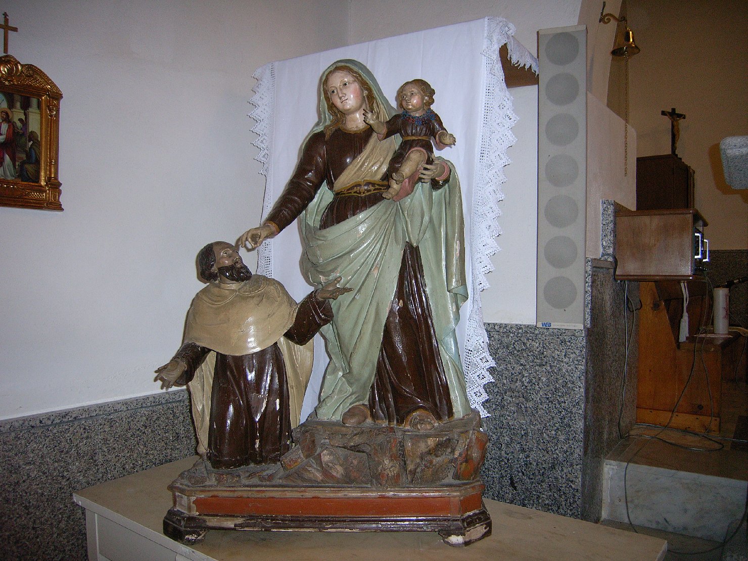 San Simone Stock riceve dalla Madonna lo scapolare (gruppo scultoreo) - bottega campana (ultimo quarto sec. XVII)