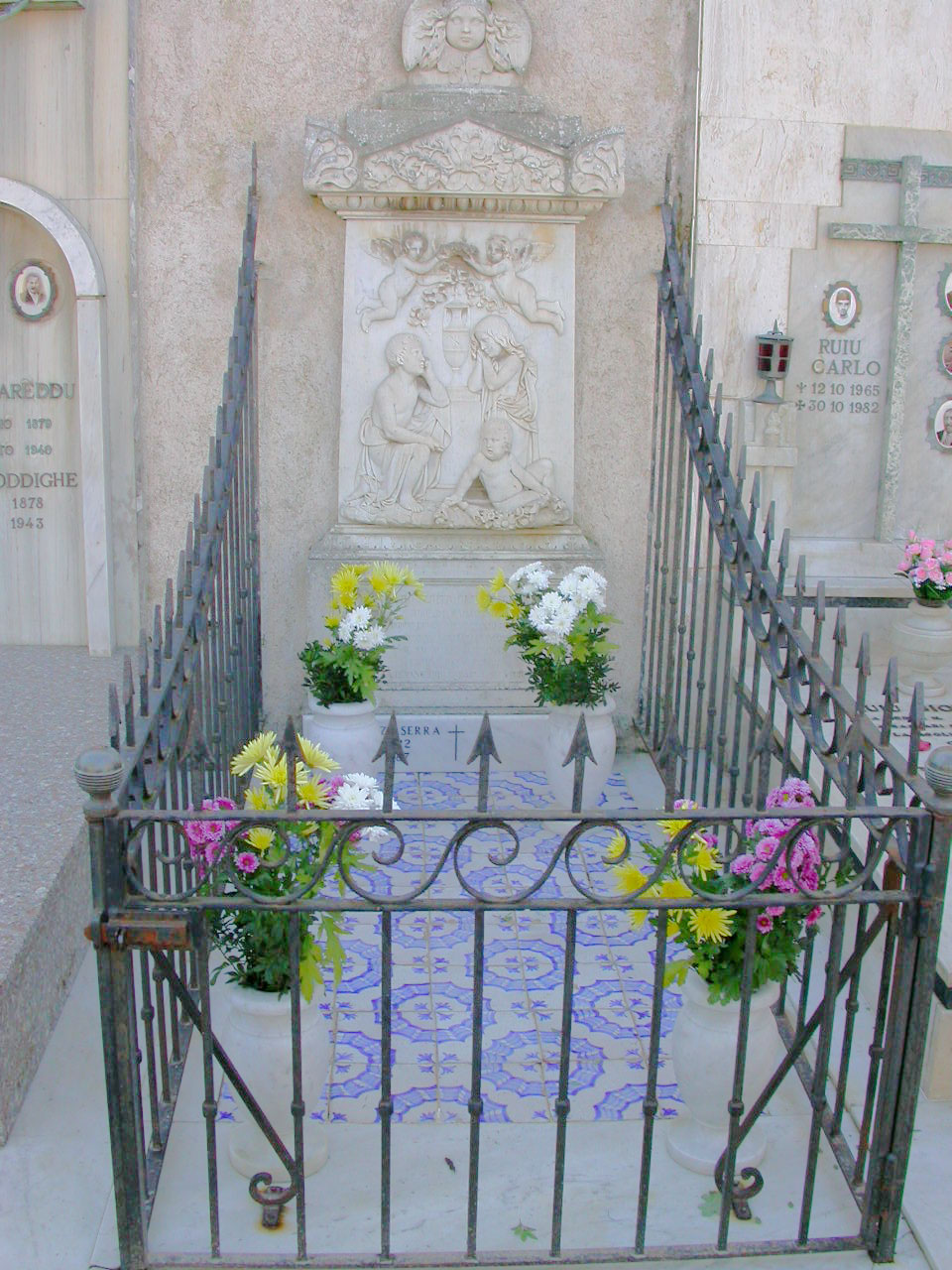 angioletti e putti (monumento funebre) - bottega sarda (terzo quarto sec. XIX)