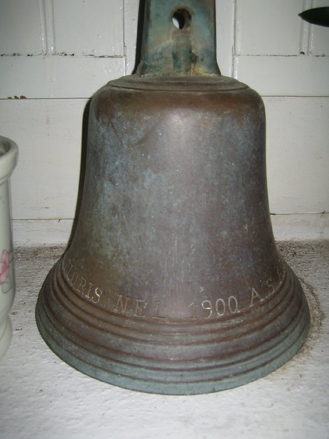 campana da chiesa - bottega sarda (sec. XX)