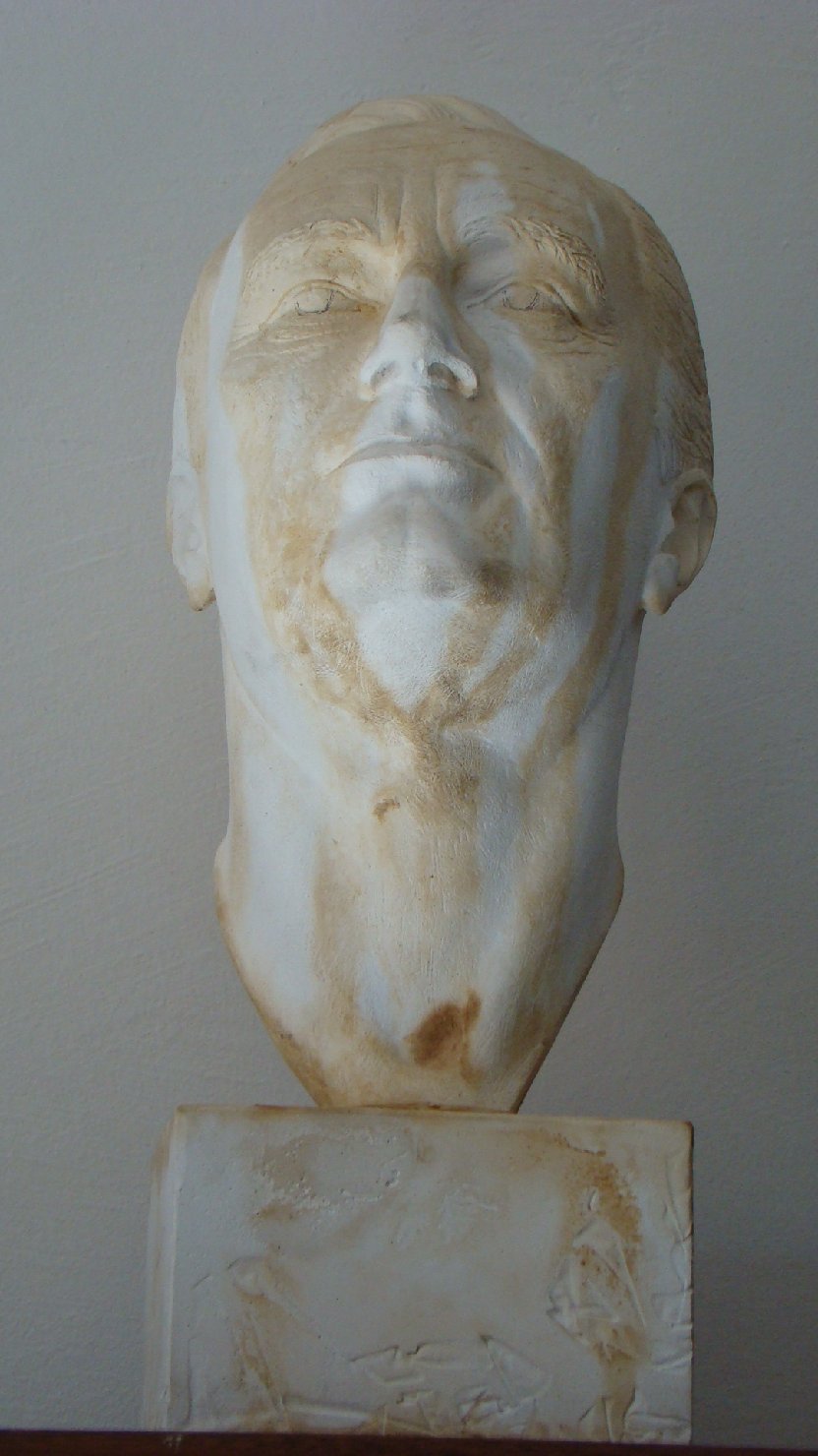 ritratto di Franklin Delano Roosevelt (scultura) di Manca Albino (sec. XX)