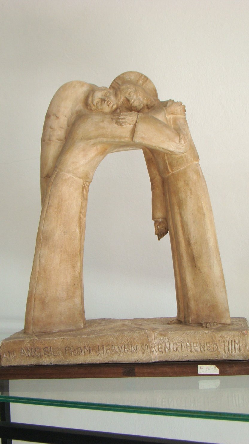 An angel from heaven strenghtened him, Cristo confortato dall'angelo (scultura) di Manca Albino (sec. XX)