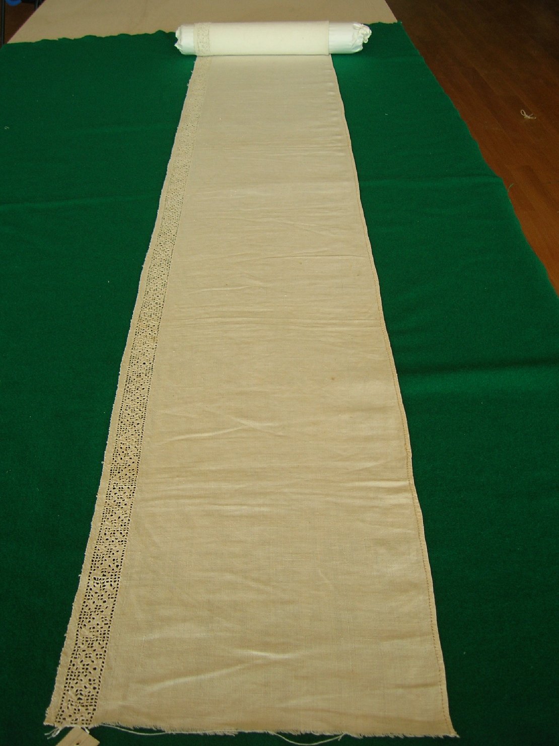 striscia sfilata, accessori tessili - ambito sardo (sec. XIX)