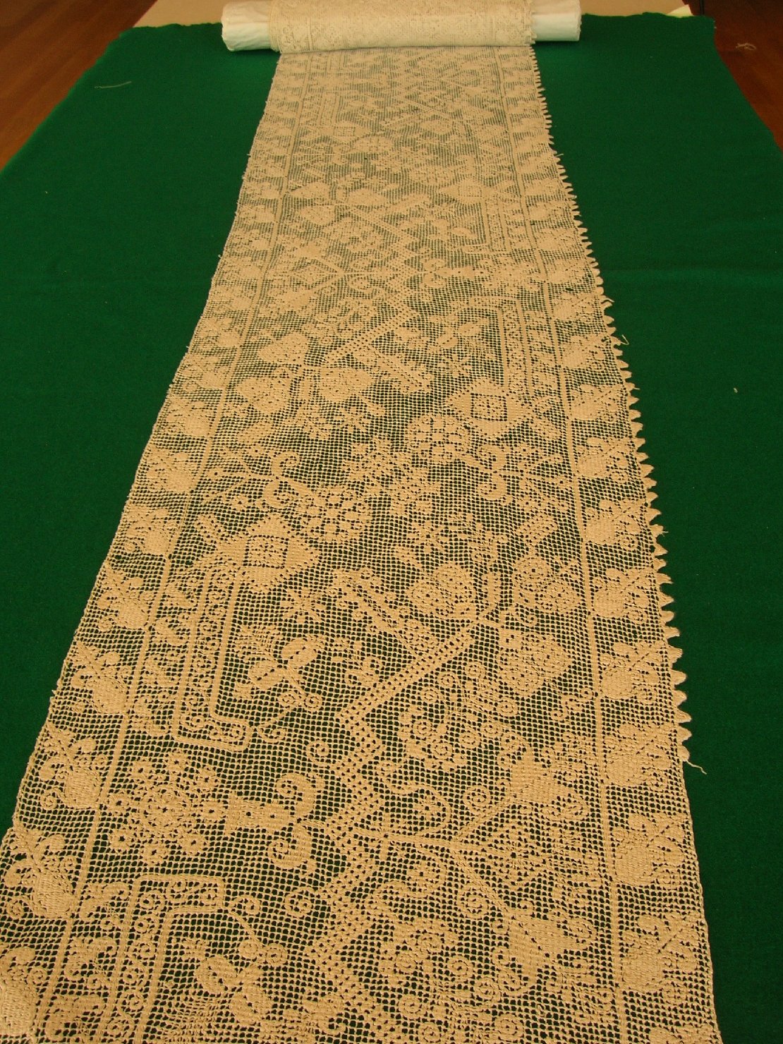 striscia di filet, accessori tessili - Provincia di Sassari (sec. XIX)