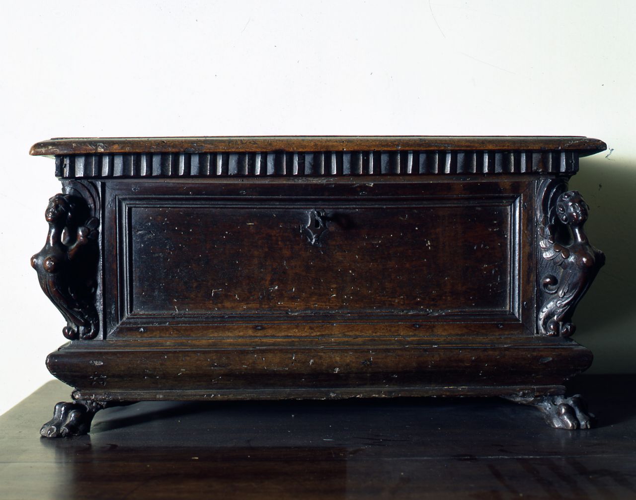 cassone - produzione toscana (sec. XVI, sec. XX)