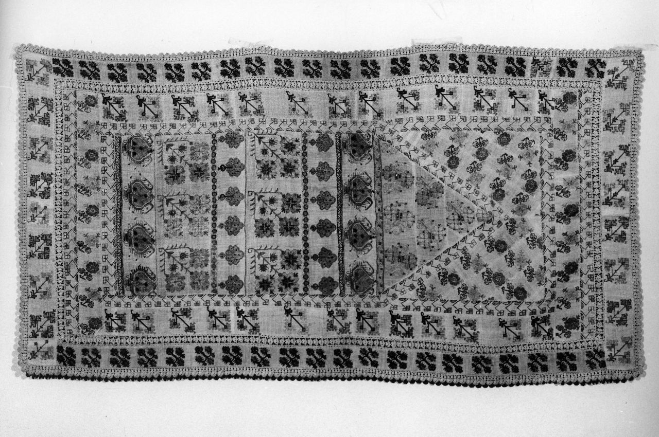 coperta - manifattura italiana (prima metà sec. XX)