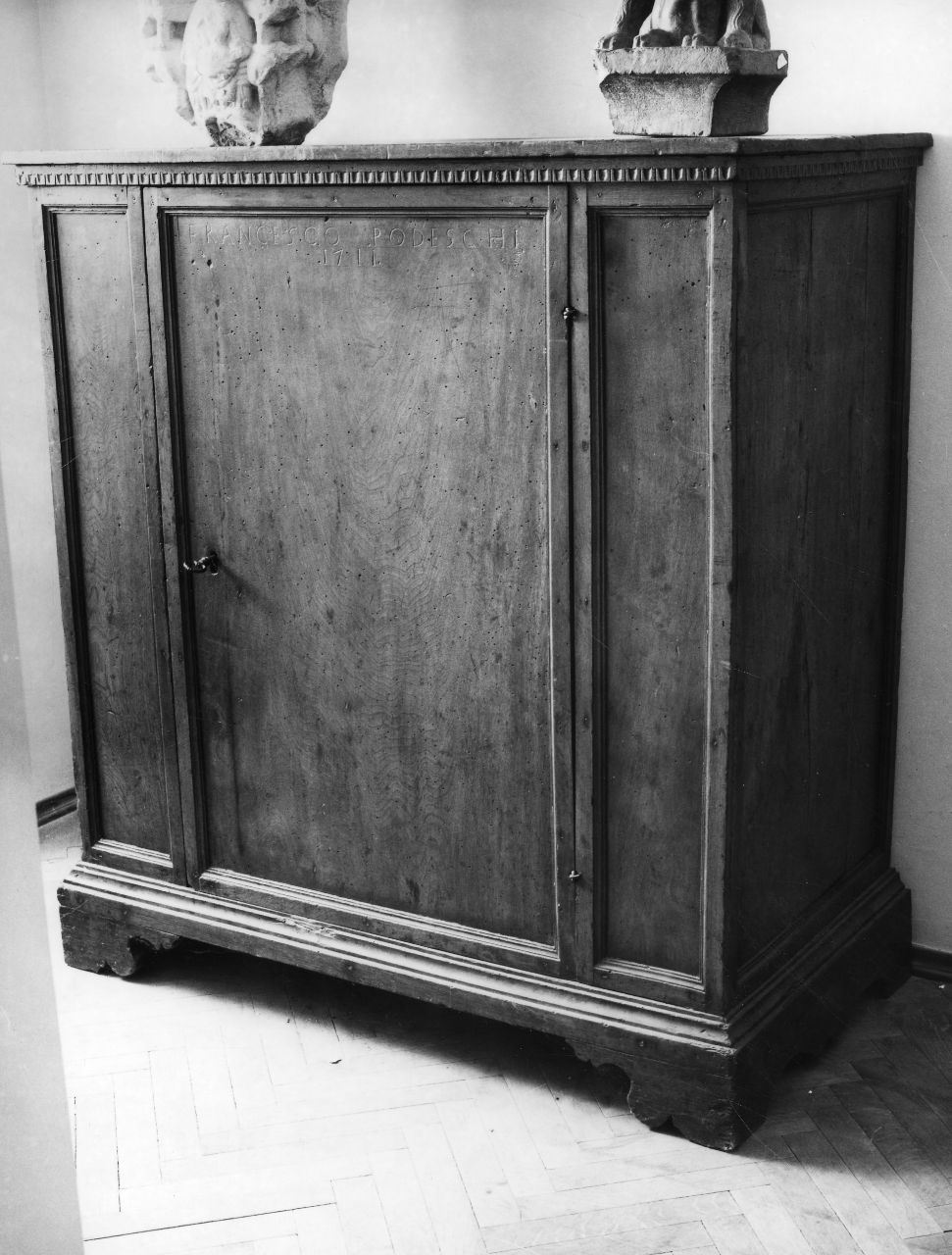 armadio di Podeschi Francesco (sec. XVIII)