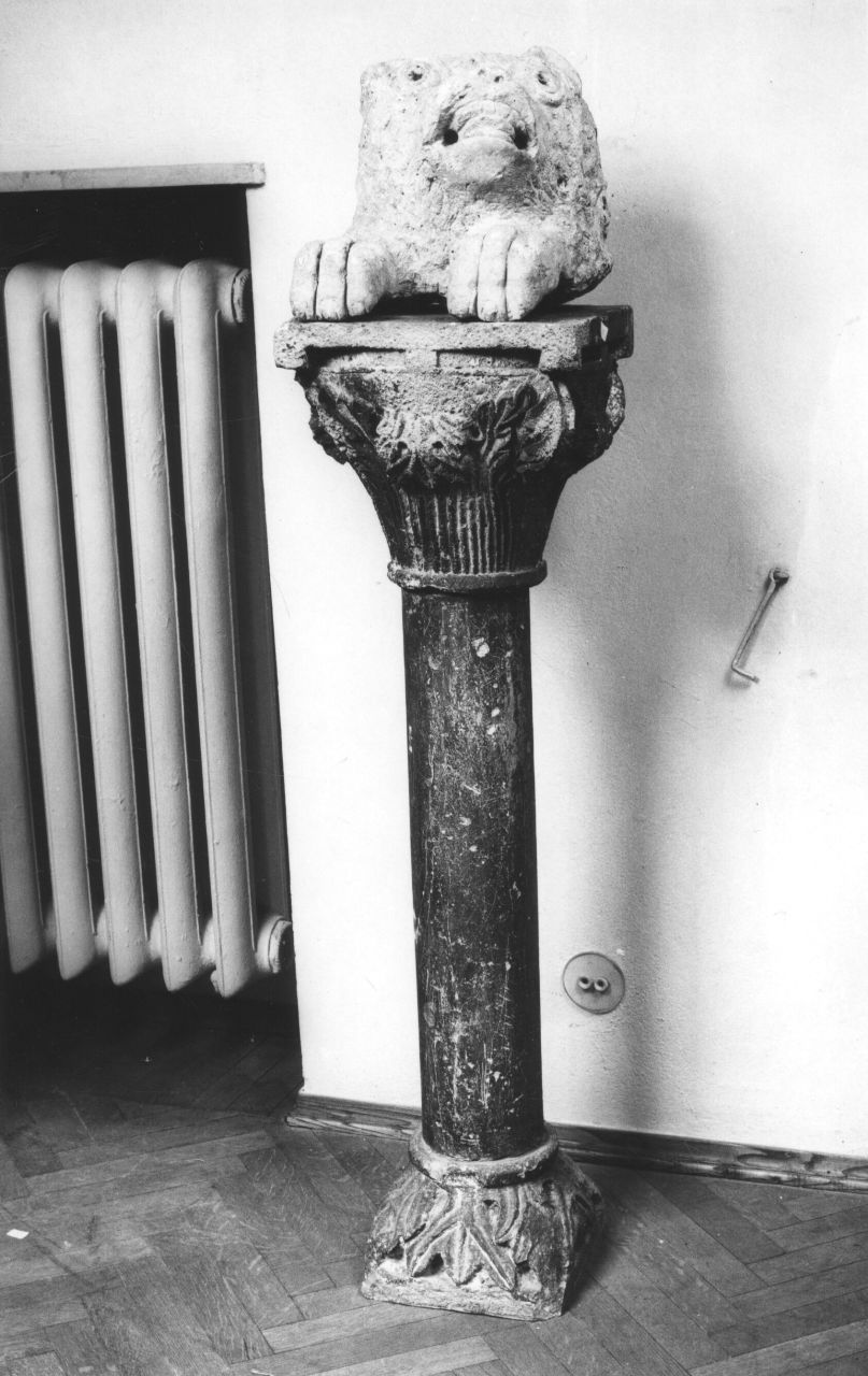 testa di animale mostruoso (scultura, frammento) - ambito italiano (sec. XII)