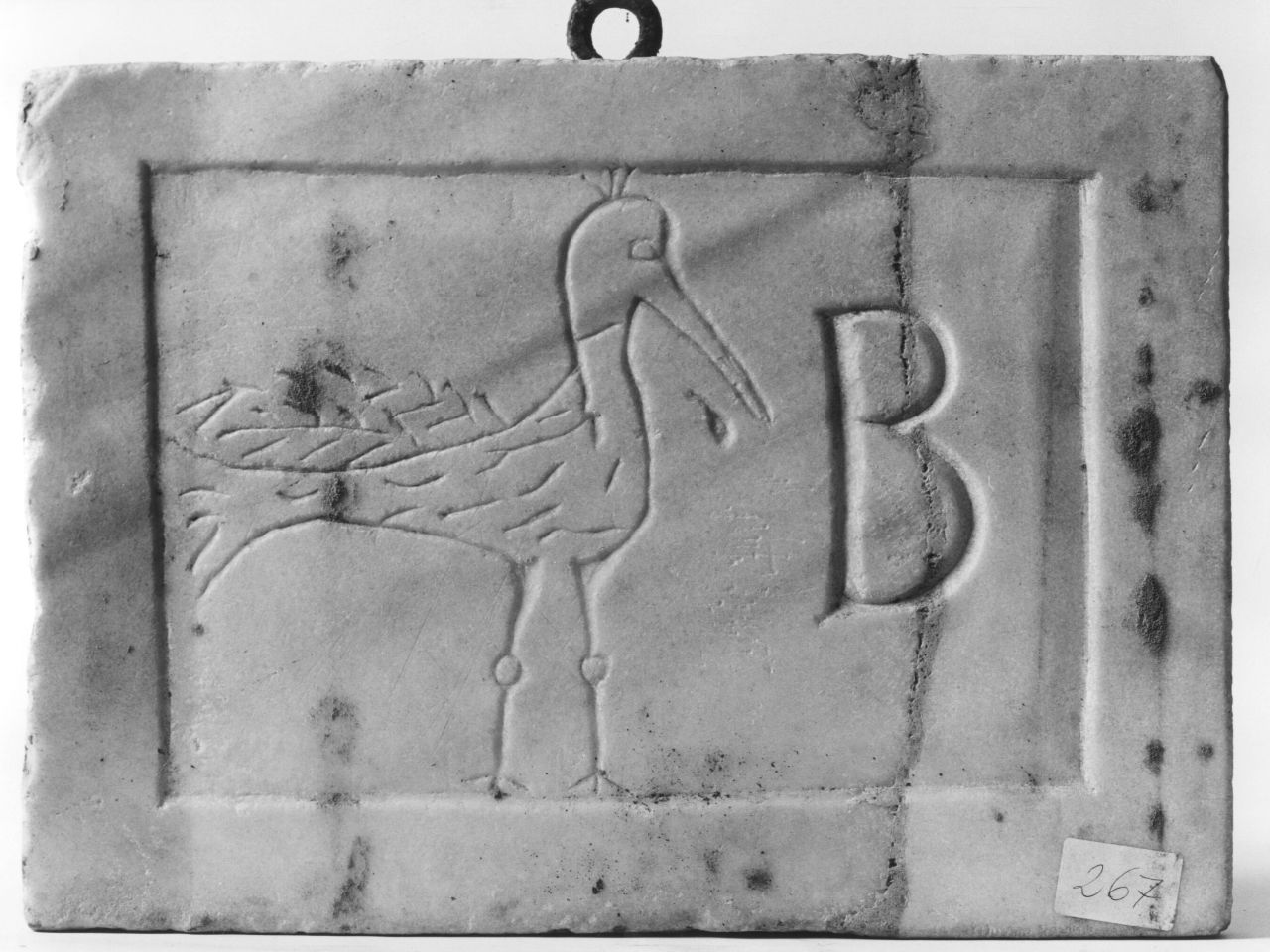 lastra - manifattura italiana (?) (sec. VIII)