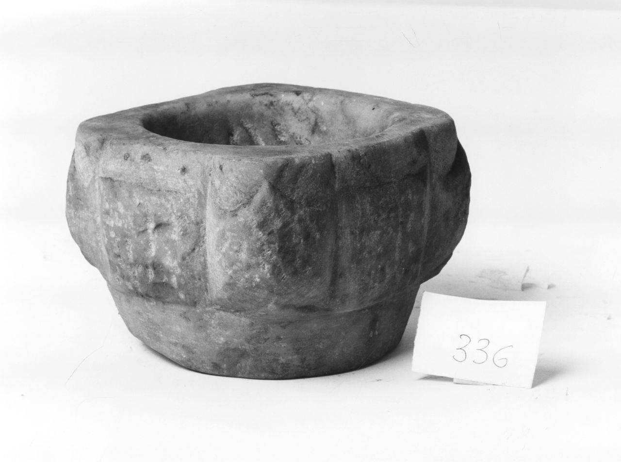 mortaio - manifattura italiana (secc. XIV/ XV)