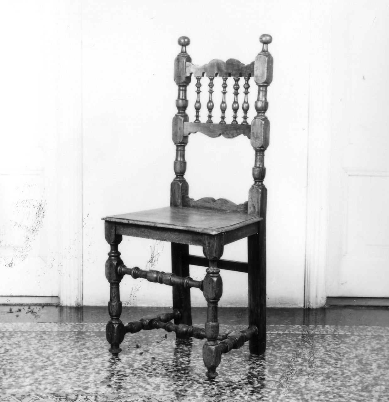 sedia, serie - manifattura fiorentina (prima metà sec. XVII)