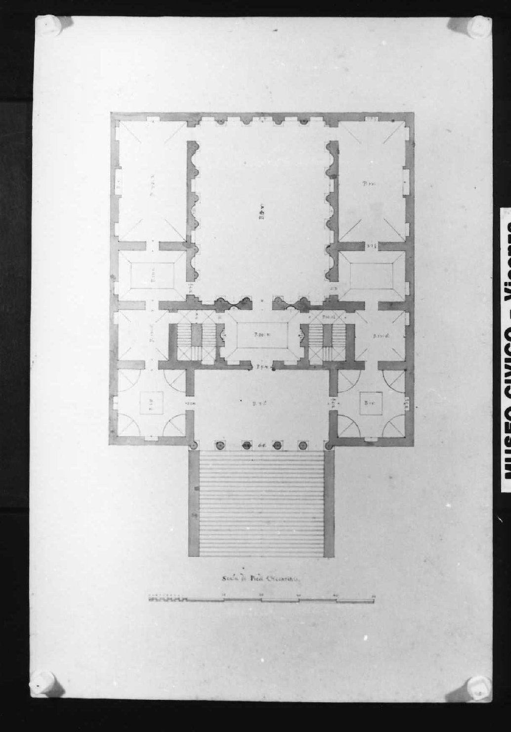 pianta di edificio (disegno, serie) di Calderari Ottone Maria (sec. XVIII)
