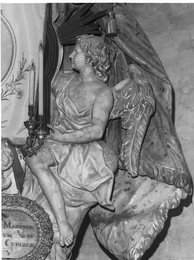 angeli reggicornice (statua) di Baratta Pietro (inizio sec. XVIII)