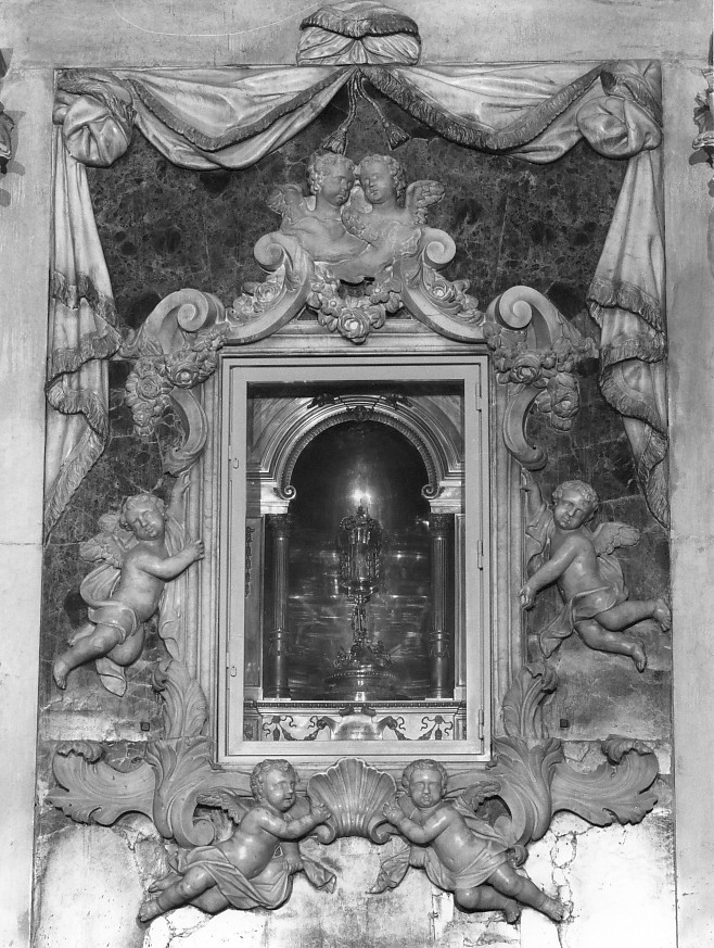 motivi decorativi a festoni con cherubini (cornice) - ambito veneto (metà sec. XVIII)