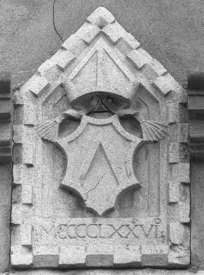 stemma vescovile (lapide) - ambito veneto (sec. XV)