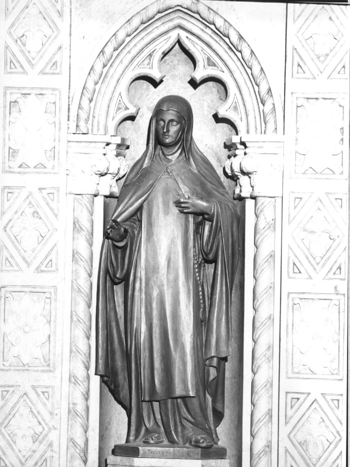 Santa Teresa (statua, elemento d'insieme) - ambito veronese (secondo quarto sec. XX)