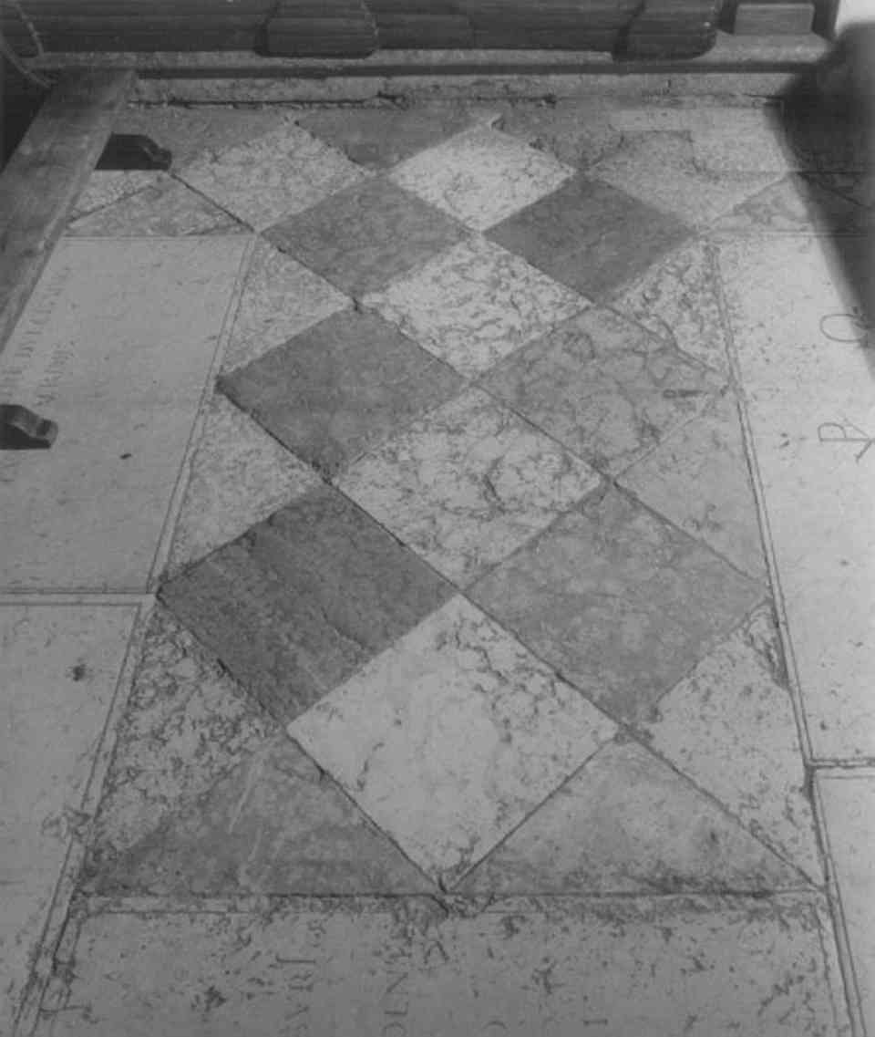 pavimento, frammento - ambito veneto (prima metà sec. XIX)