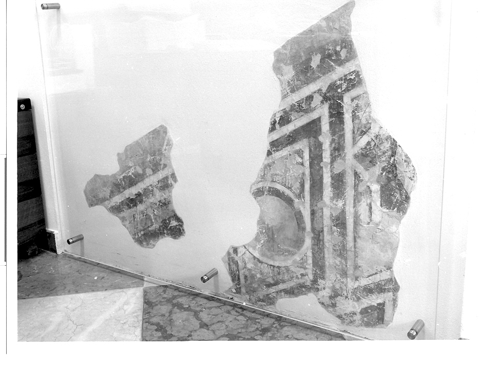 Decorazione geometrica, motivi decorativi geometrici (dipinto, frammento) - ambito veneto (seconda metà sec. XIV)