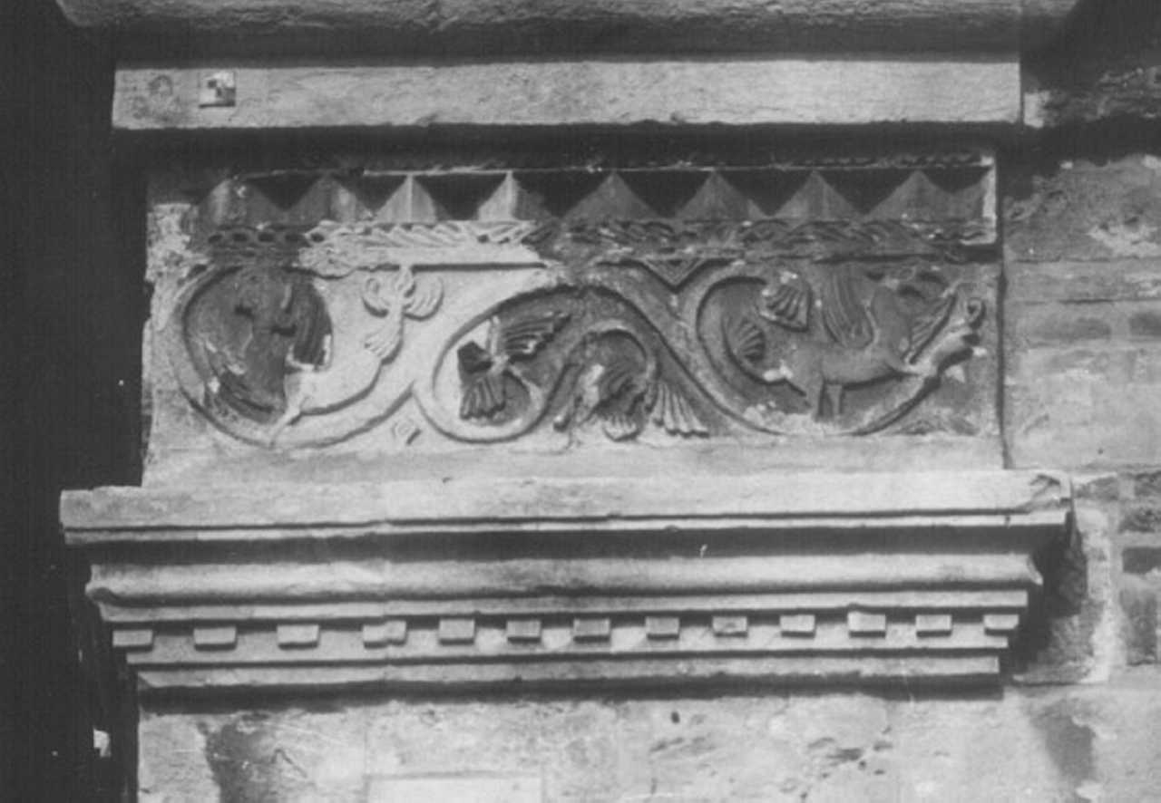 motivi decorativi vegetali (rilievo) di Nicolò (maniera) (sec. XII)
