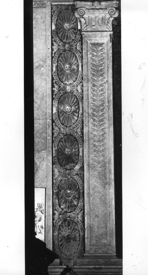 decorazione plastico-architettonica di Farinati Paolo (attribuito) (sec. XVI)