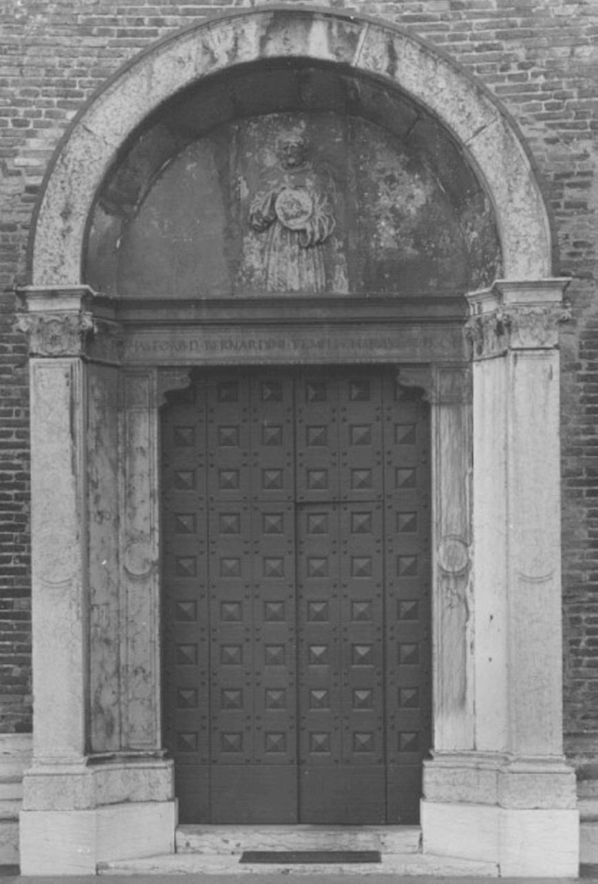 portale di Angelo Di Giovanni Da Verona detto Maestro Agnolo (attribuito) (sec. XVI)