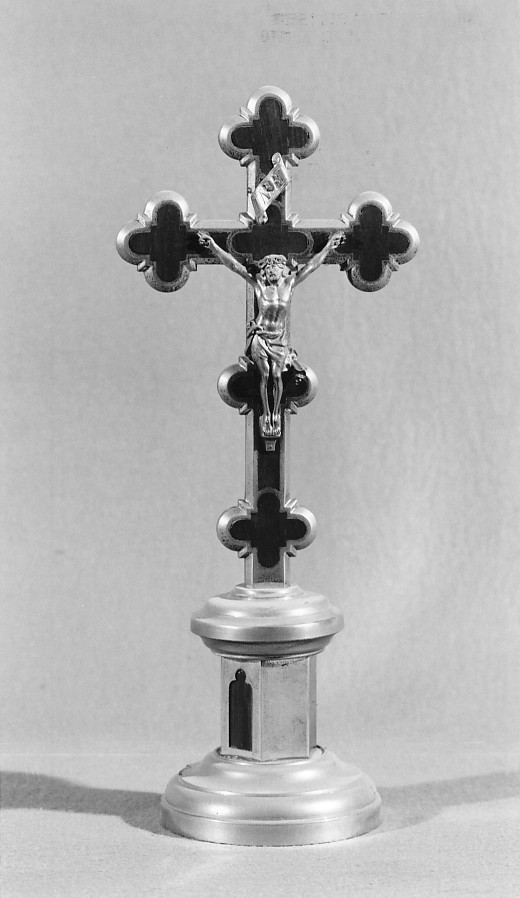 Cristo crocifisso (croce d'altare) - ambito veronese (prima metà sec. XX)