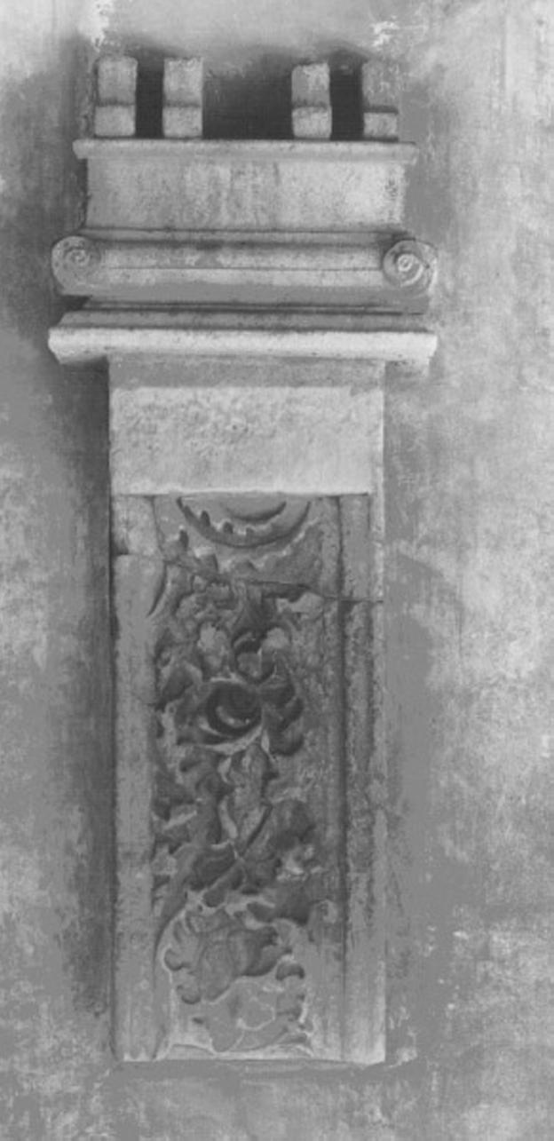pilastro, frammento - ambito vicentino (seconda metà sec. XV)