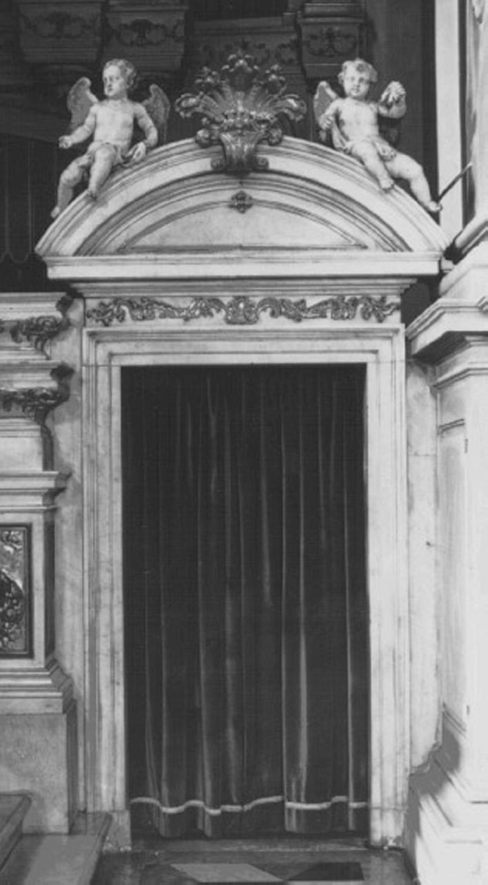portale di Massari Giorgio (maniera) (sec. XVIII)