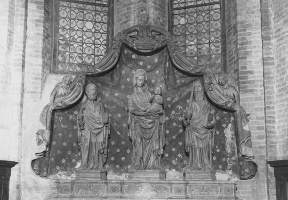 Madonna della Misericordia (gruppo scultoreo) di Antonino Da Venezia (sec. XV)