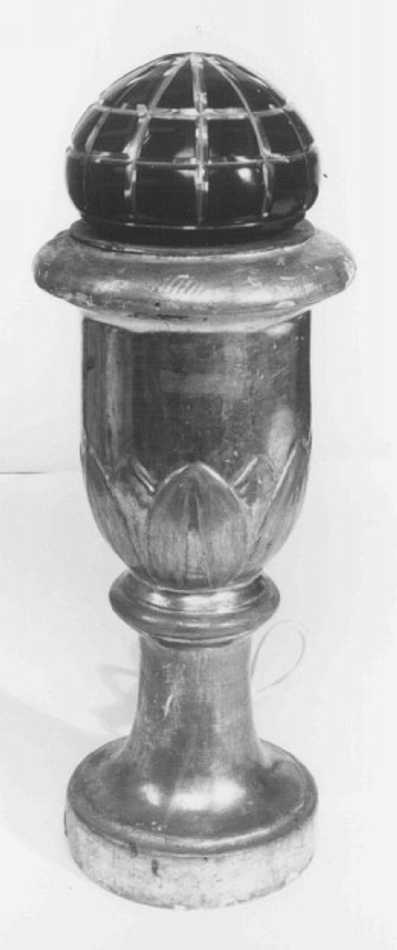 vaso d'altare con composizione floreale - ambito veneto (prima metà sec. XIX)