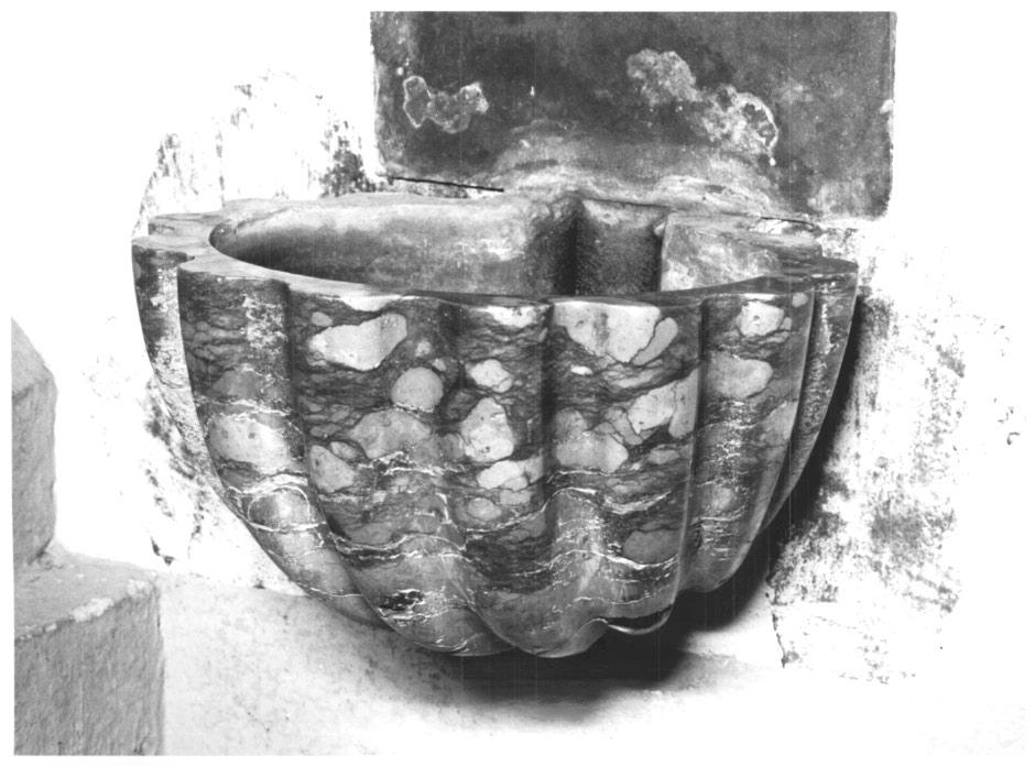 acquasantiera da parete - ambito veneto (sec. XVIII)