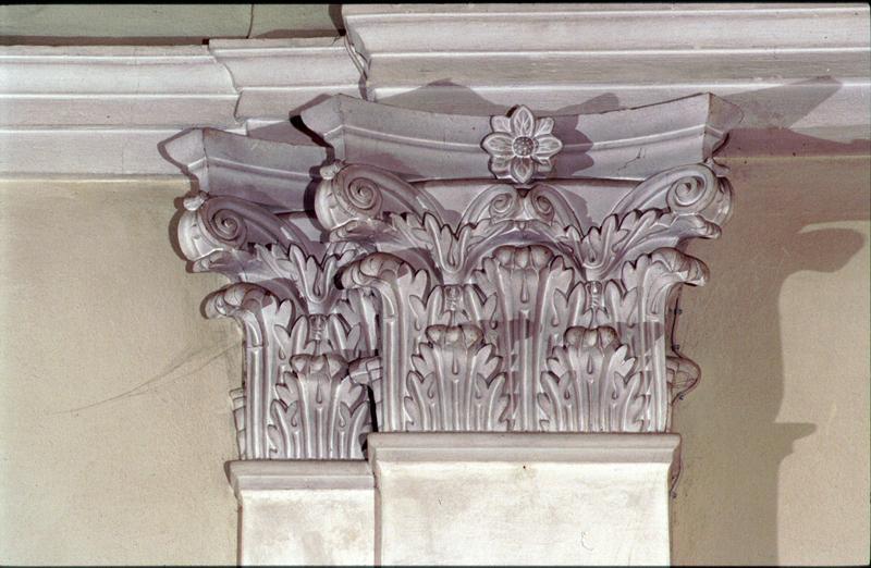 semicapitello - manifattura veneta (ultimo quarto sec. XVIII)