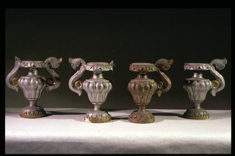 vaso d'altare con composizione floreale, serie - bottega veneta (sec. XIX)