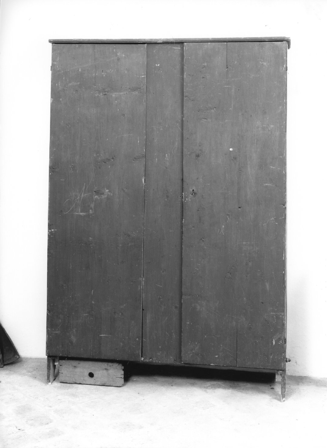 armadio - ambito veneto (sec. XIX)