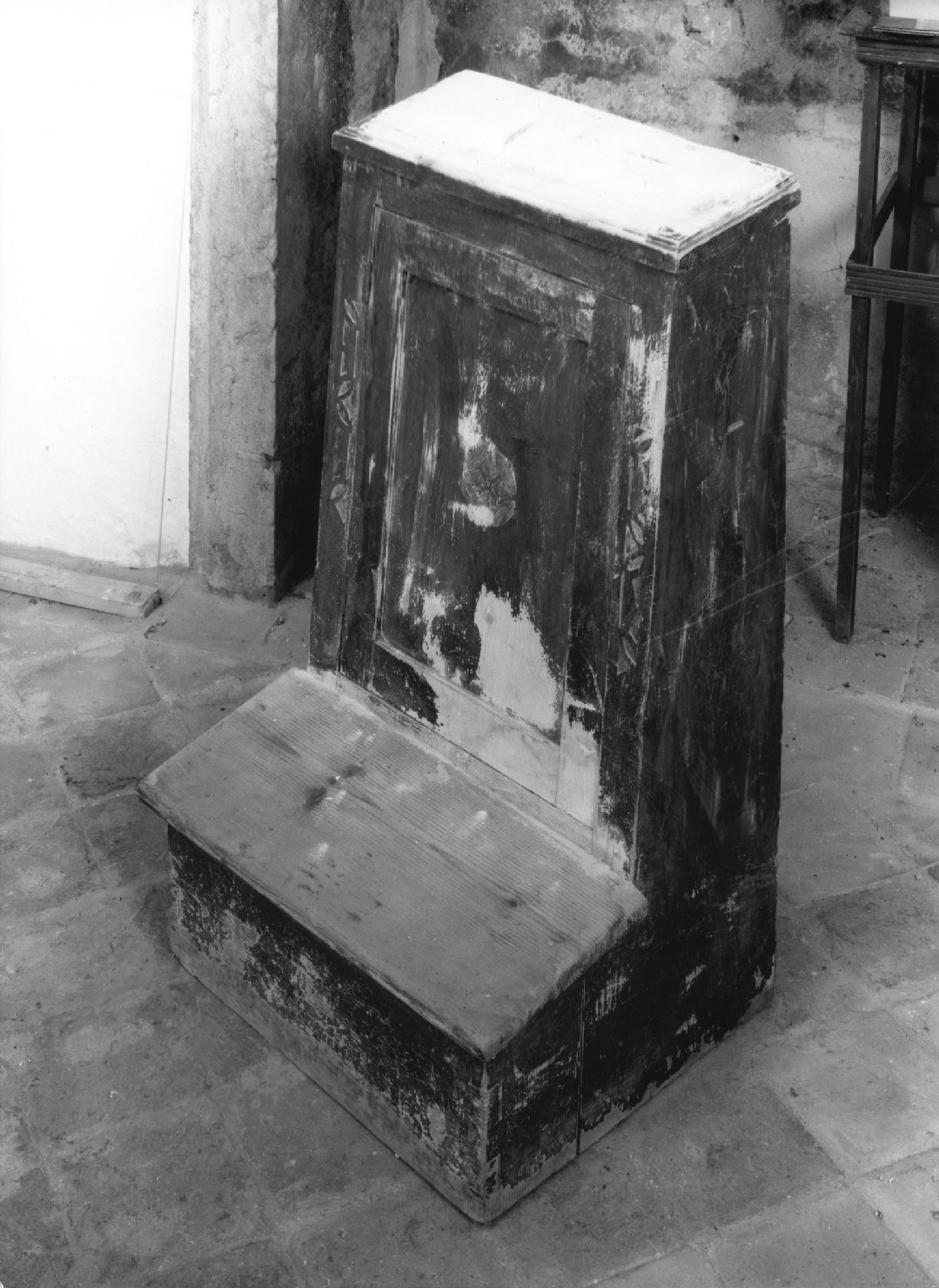 inginocchiatoio - ambito veneto (sec. XVIII)